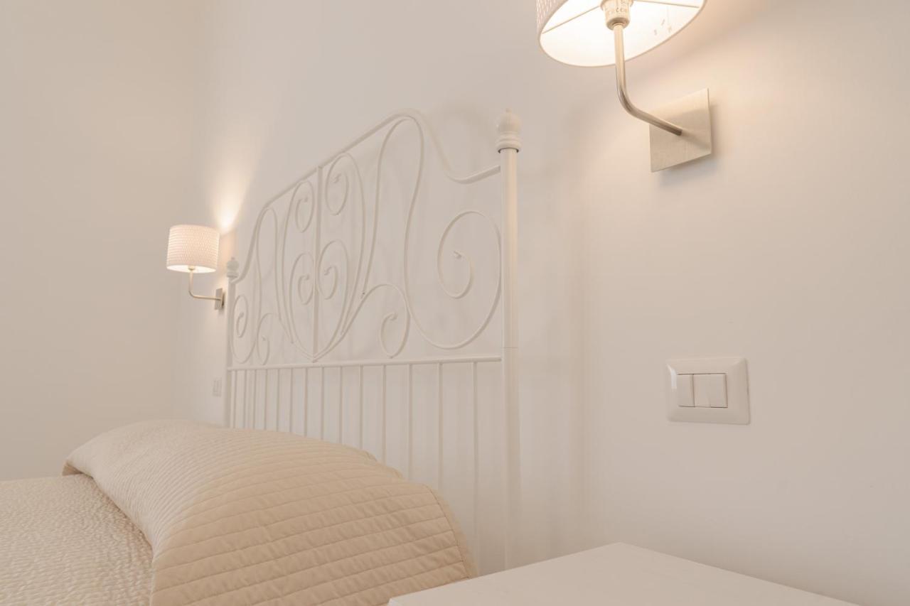 Amare Sirolo Bed & Breakfast Exterior photo
